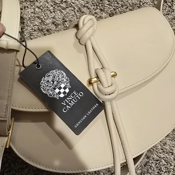 Cream Leather Crossbody Saddle Bag - Picture 2 of 6